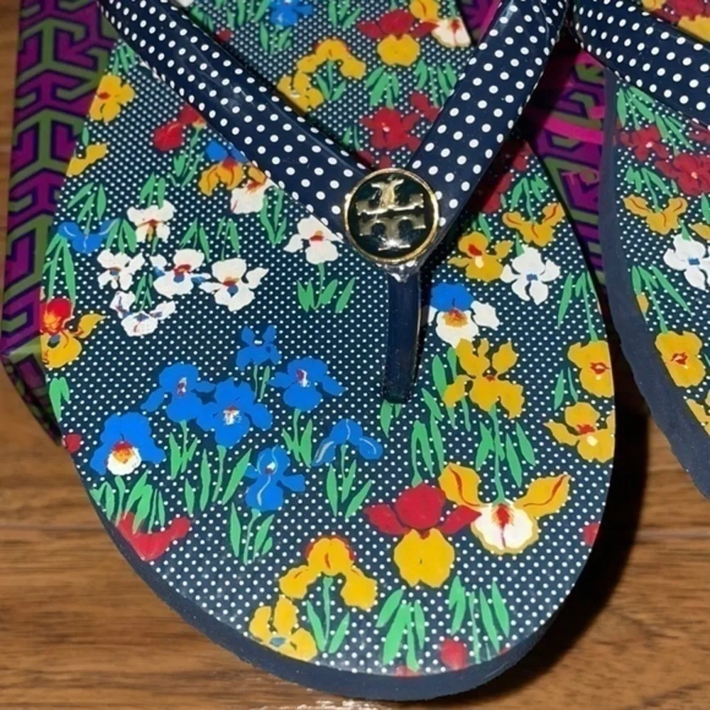 Tory Burch WORN ONCE Auth. Floral Dot Patterned Flip Flop Thong Sandals